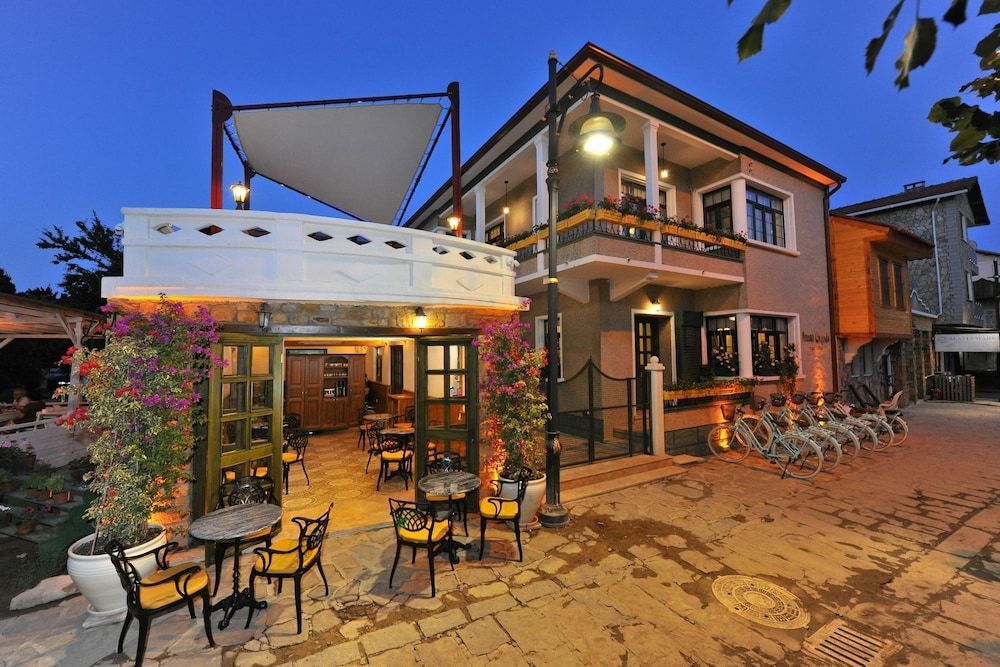 Petrino Gokceada Hotel & Kitchen 1