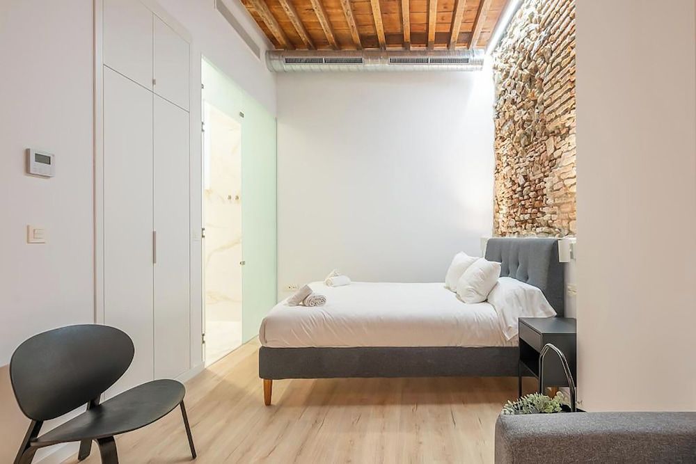 Feelathome Conde Apartments 2