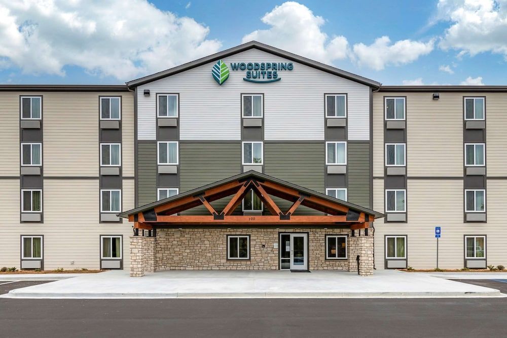 WoodSpring Suites Brunswick 1