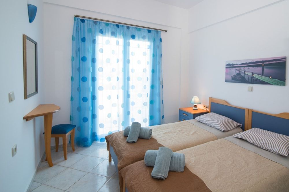 FNK Apartments with Sea View 1