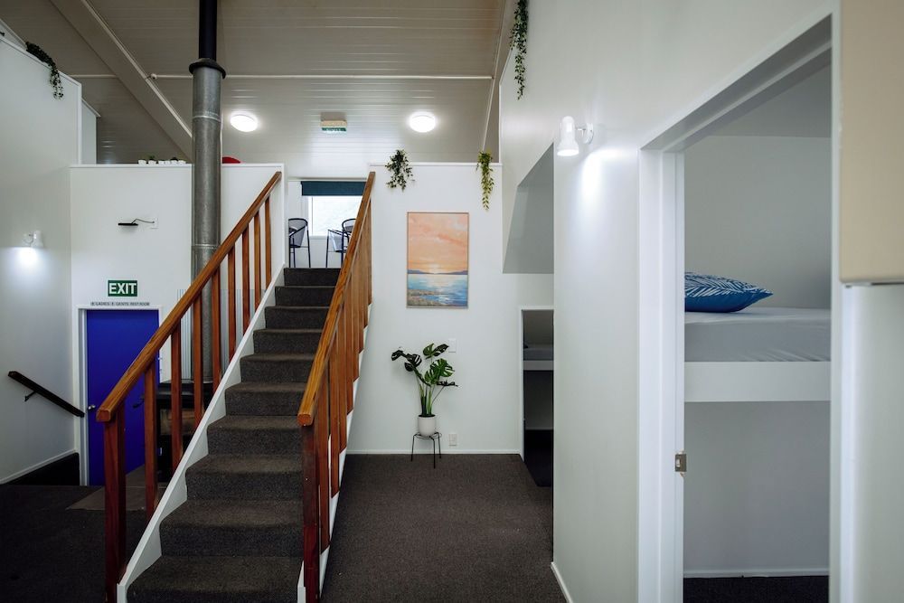 The Boathouse Lodge 2