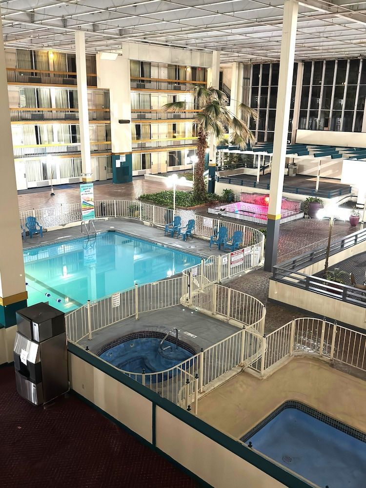 The Lodge Hotel and Banquets 1