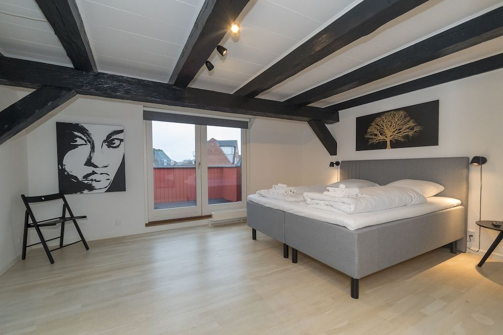 Modern Luxury Penthouse 2