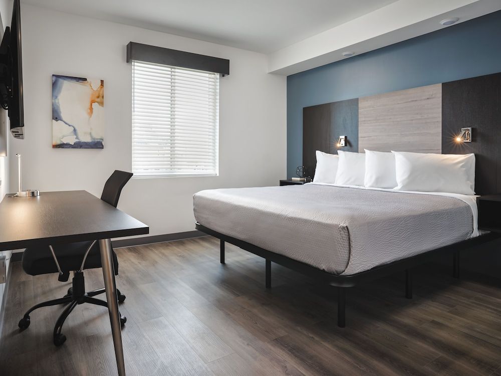 stayAPT Suites Atlanta-Lithia Springs 2