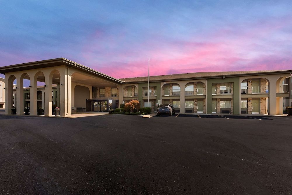 Best Western Executive Inn 1