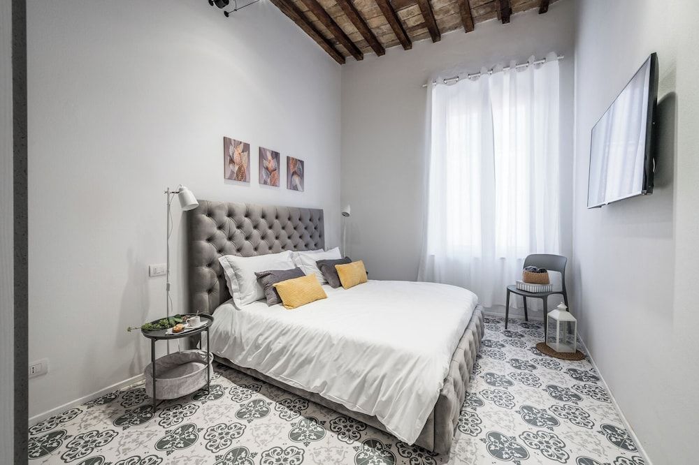 Emilia Suite Palace 2