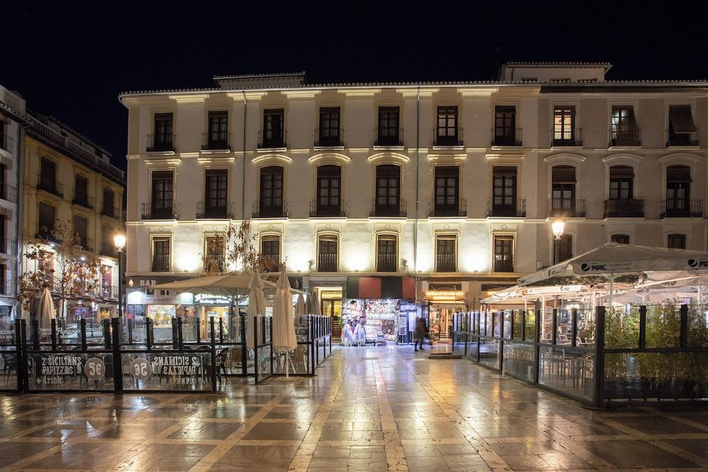 BiBo Suites Plaza Nueva 1