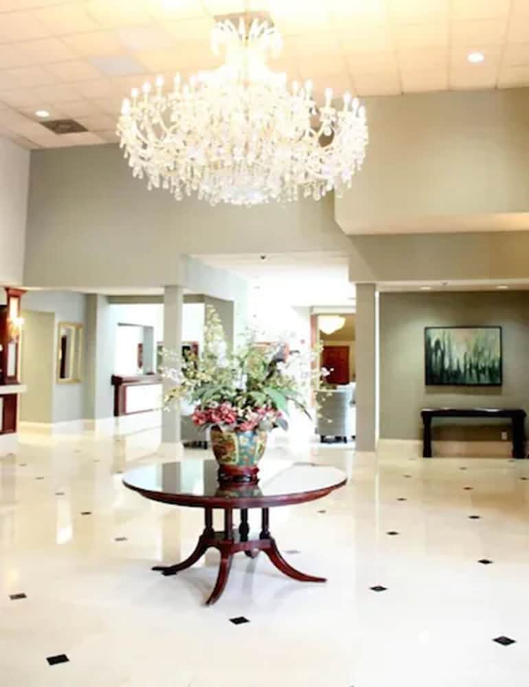 Clayton Plaza Hotel & Extended Stay 2