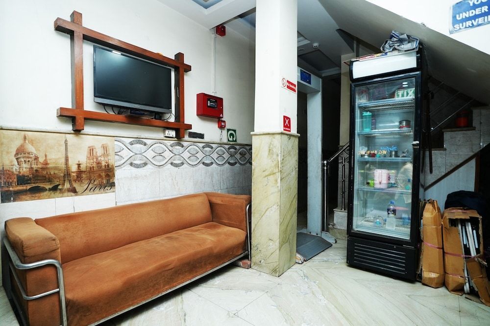 Hotel Ashirwad near New Delhi Railway Station, Paharganj 1