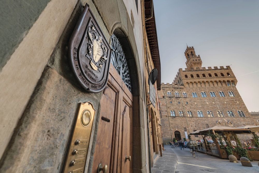Boutique Hotel In Piazza Della Signoria 1