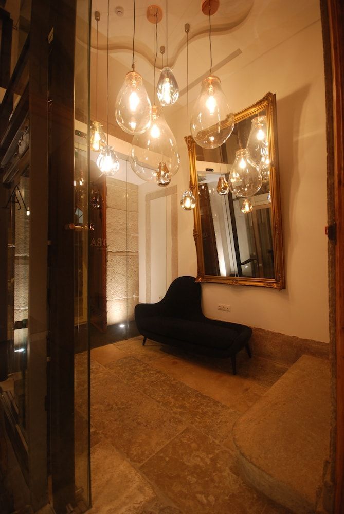 Flora Chiado Apartments 2