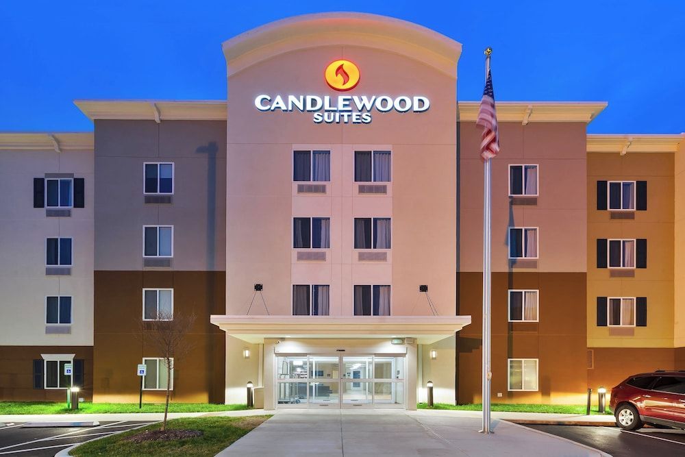 Candlewood Suites LOUISVILLE - NE DOWNTOWN AREA by IHG 1