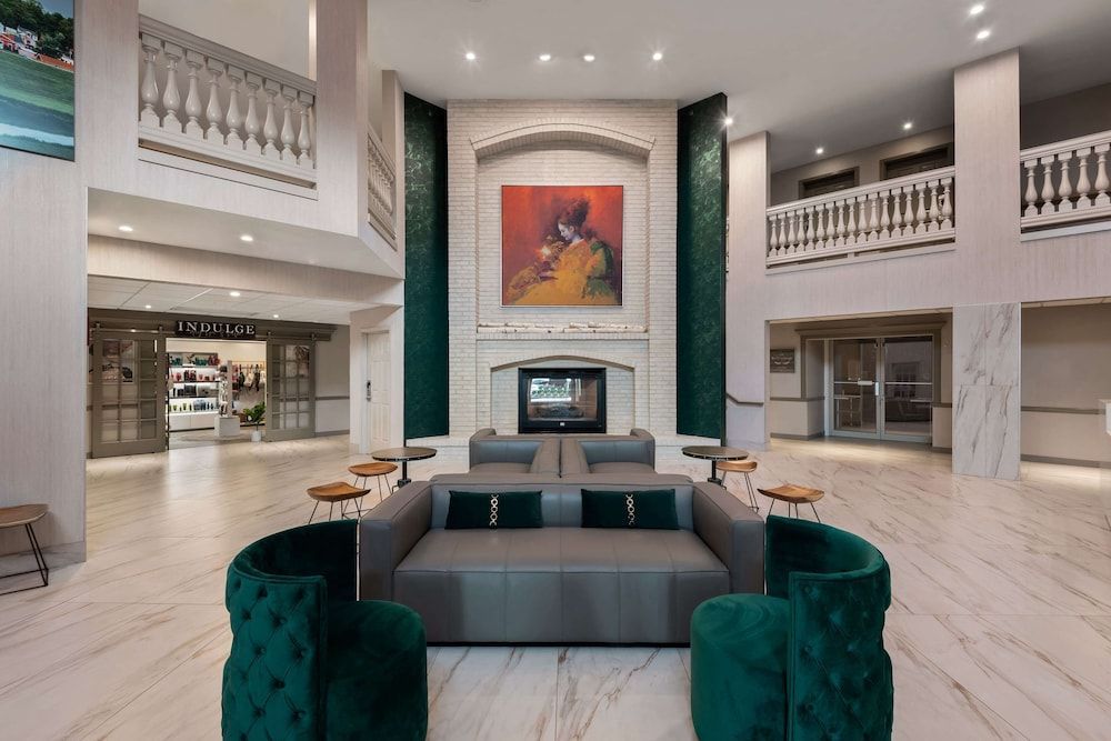 Wyndham Garden Galena Hotel & Day Spa 1