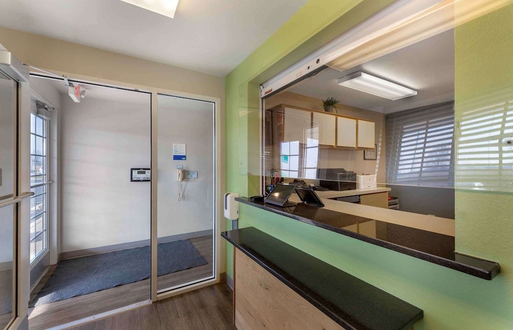Extended Stay America Select Suites - Cleveland - Avon 2