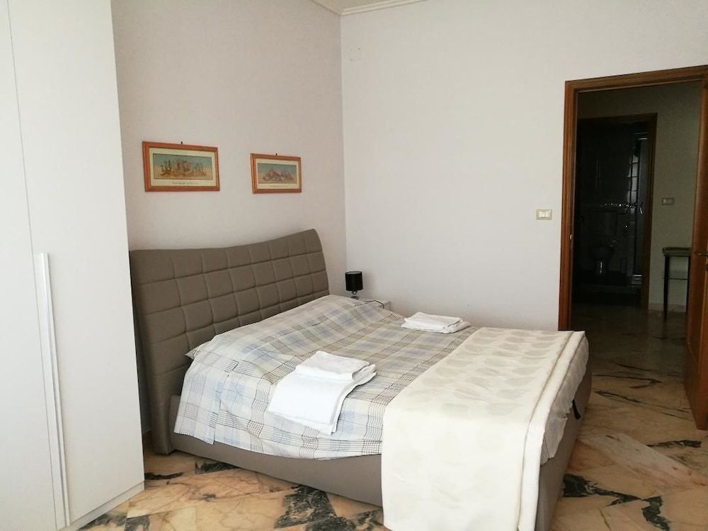 B&B Domus Lupiae 2