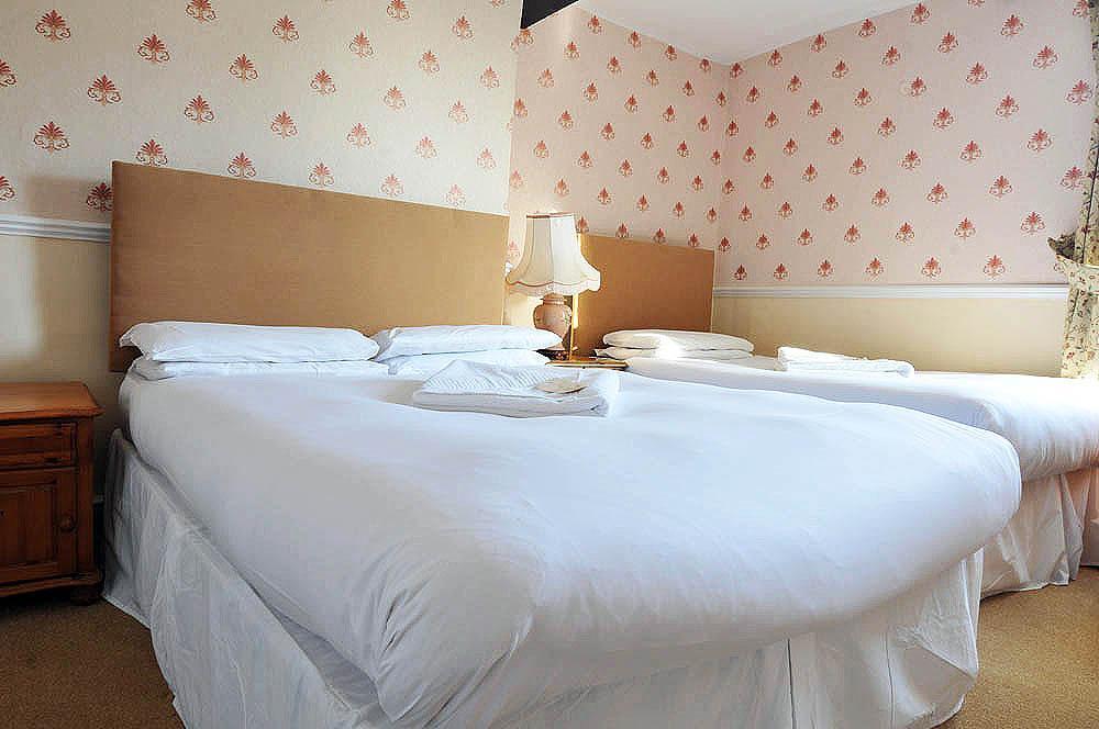 Crown Hotel Brackley 1