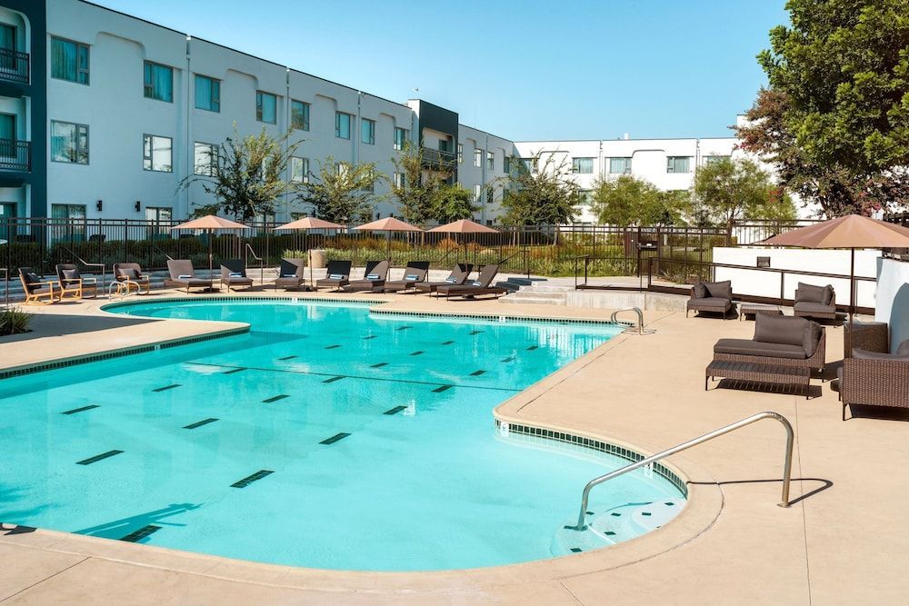 Delta Hotels by Marriott Ontario Airport 1