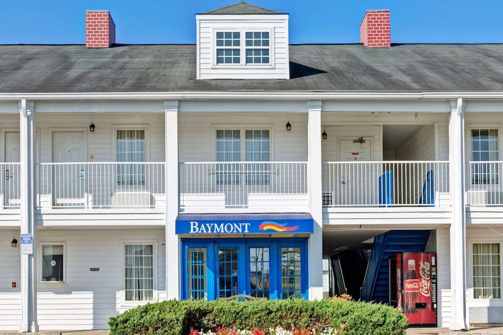 Baymont by Wyndham Sanford 1