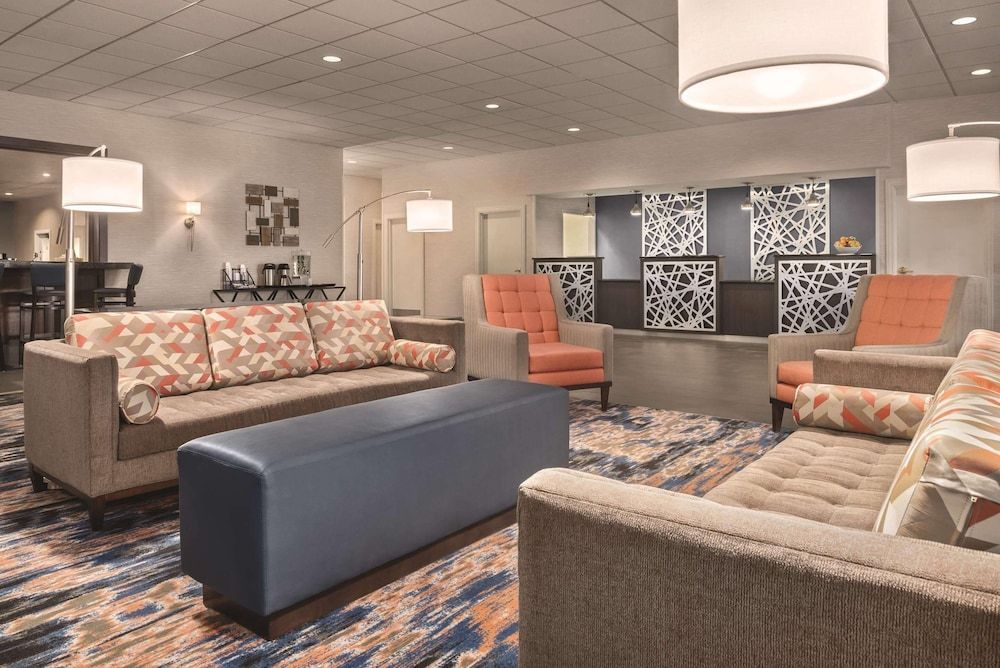 Radisson Hotel and Conference Center Fond du Lac 2