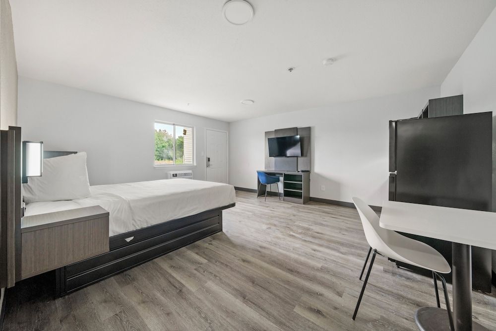 Southern Suites Douglasville 2