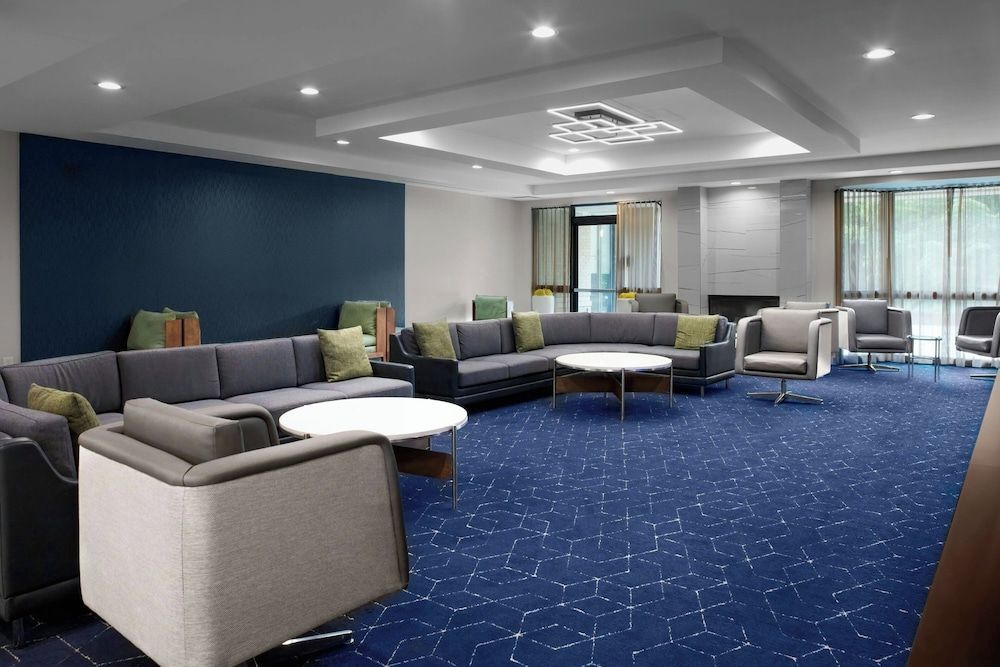 Courtyard by Marriott Richmond Northwest 2