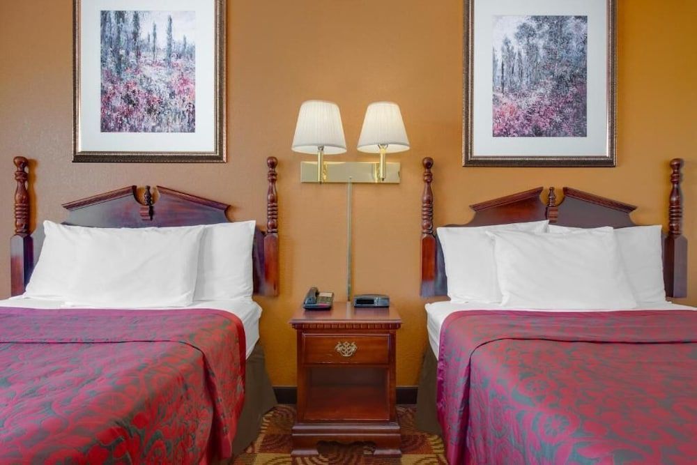 Express Inn 2