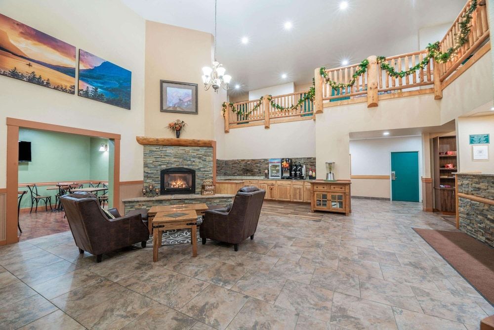 La Quinta by Wyndham Belgrade - Bozeman Airport 2