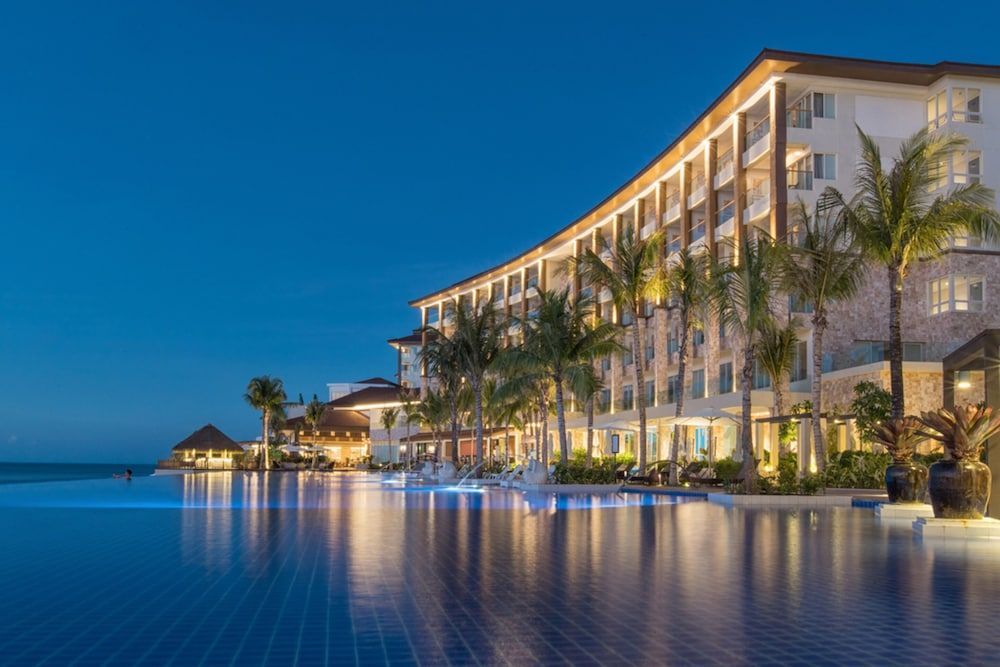 Dusit Thani Mactan Cebu Resort 1