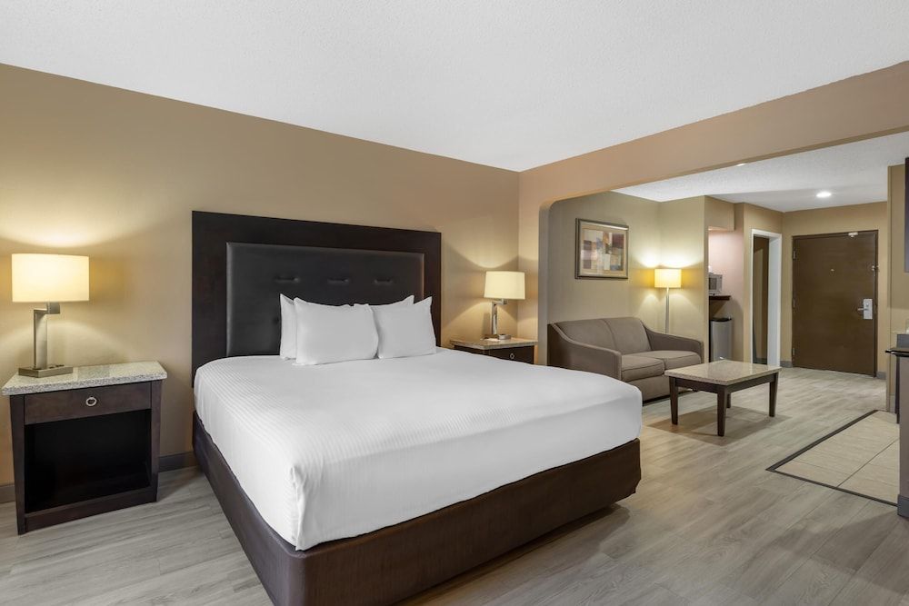 Best Western Lumberton 1