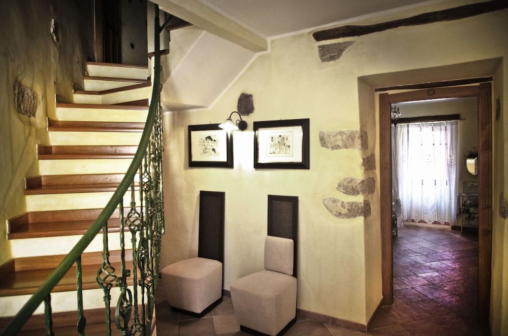 -- DeAjala B&B de Charme by Le Dimore del Borgo -- Antica e affascinante dimora nel cuore di Laconi - Colazione dei Centenari - Degustazioni - Natura Storia Spiritualità e tradizioni della Sardegna in 2