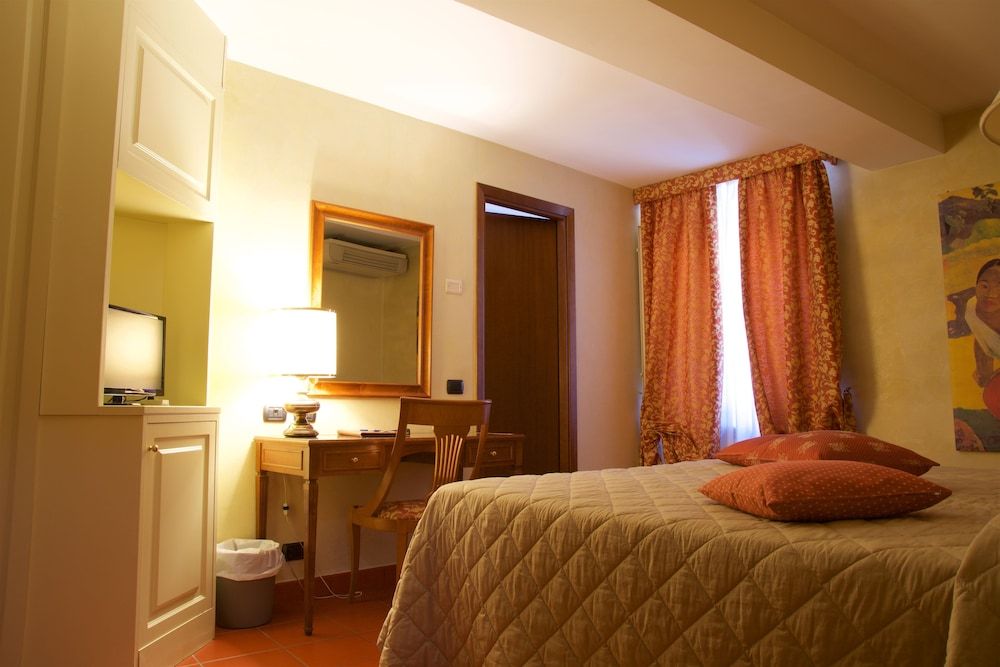 Hotel La Luna 2