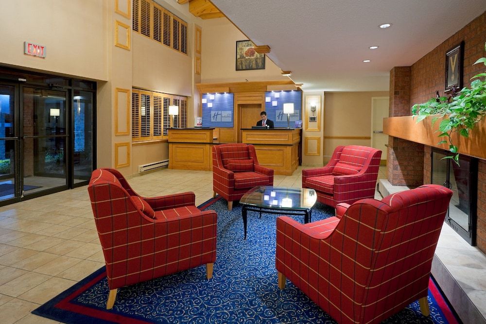 Holiday Inn Express Toronto East - Scarborough By IHG 2