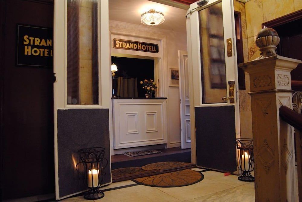 Strand Hotel 1