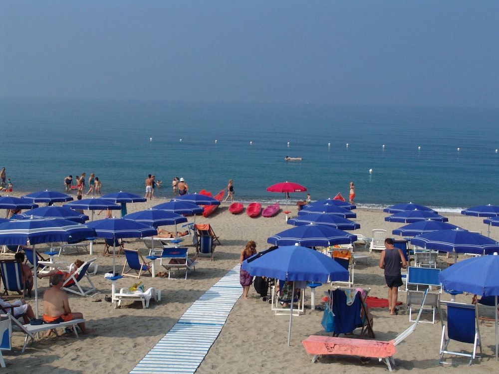 Villaggio Turistico Elea 1