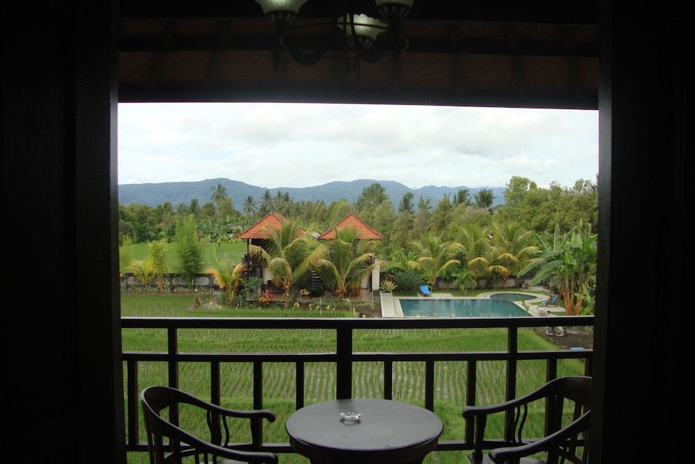 Atres Villa 1