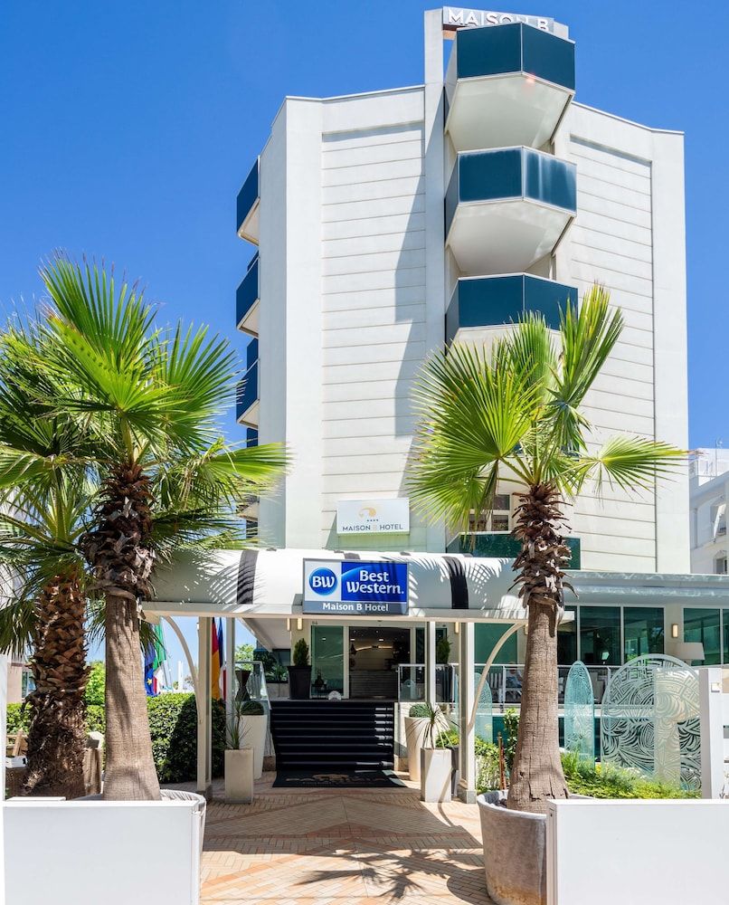 Best Western Maison B Hotel 1