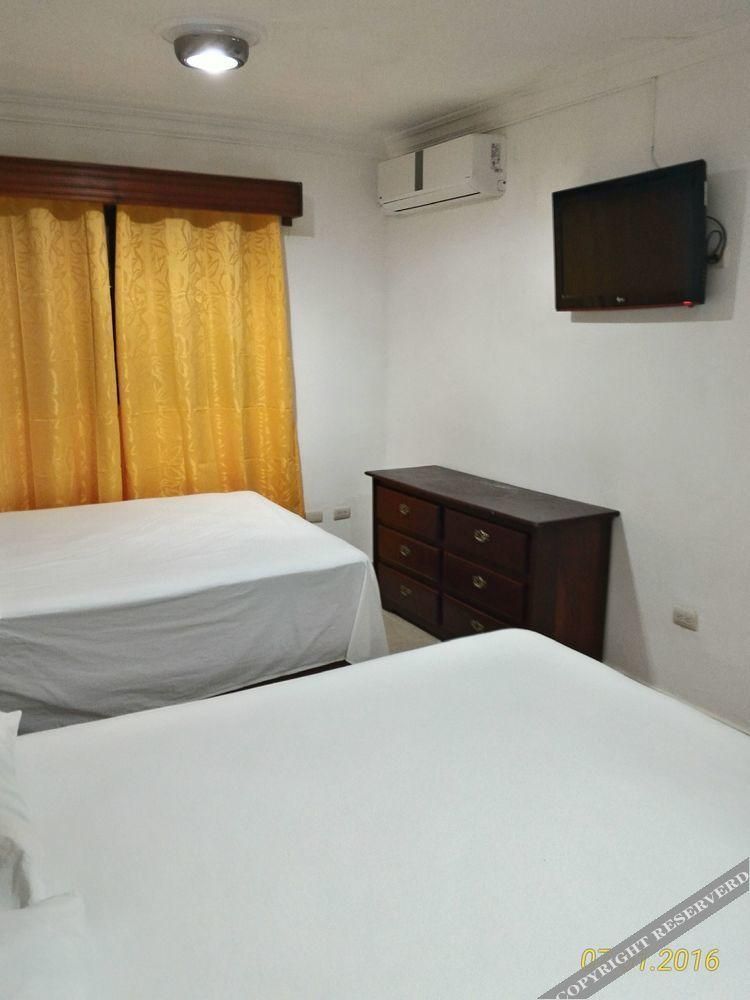 Hotel Riparbella 2