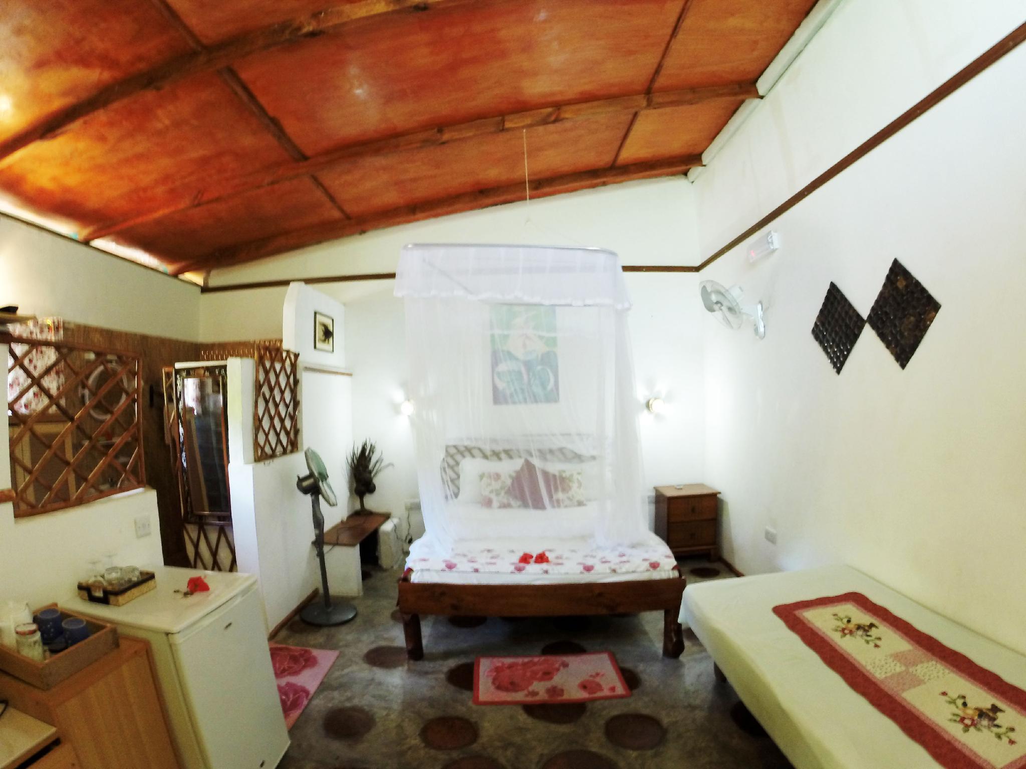 Coco Bay Guest House 1