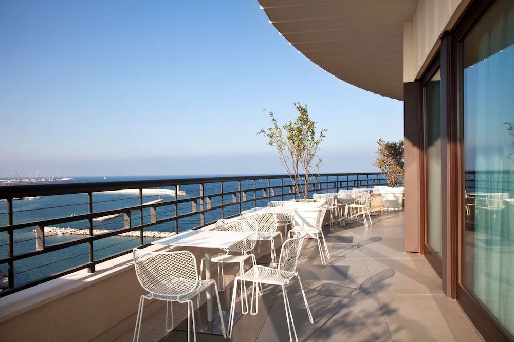 JR Hotels Bari Grande Albergo delle Nazioni 1