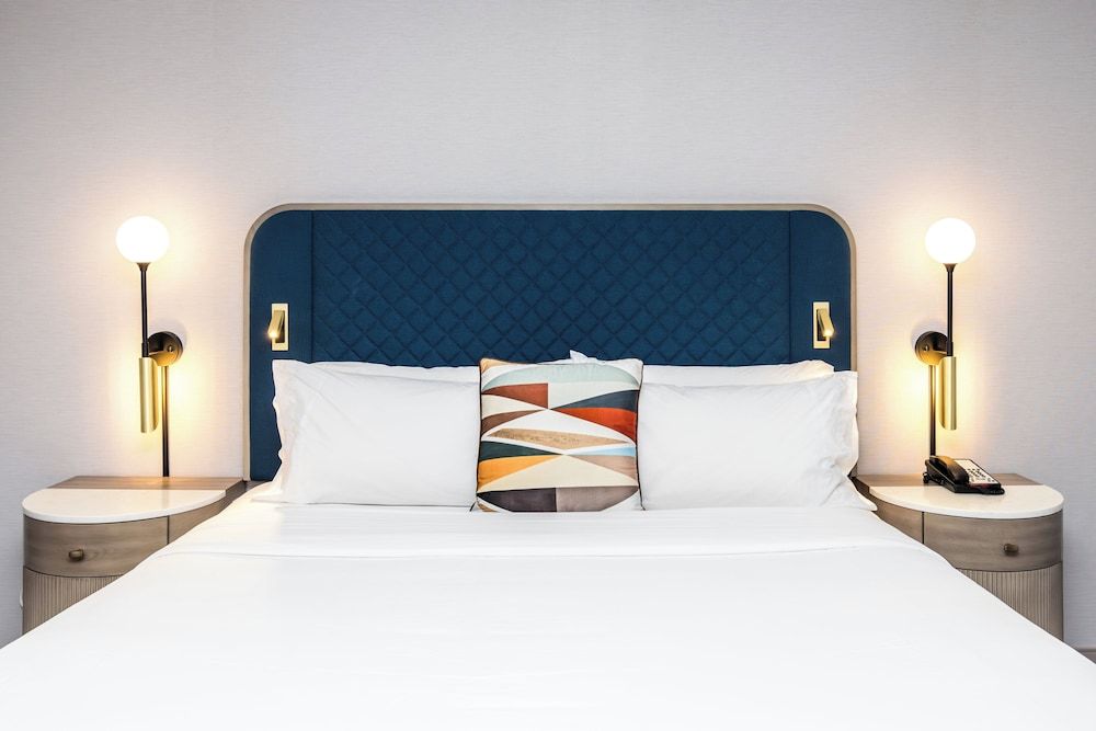 voco THE CLAIR CINCINNATI DOWNTOWN by IHG 2