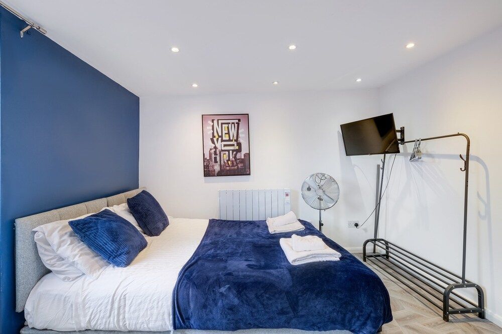 Apartment King House Hayes 2