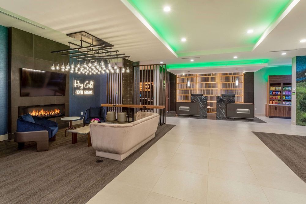 La Quinta Inn & Suites by Wyndham Galt Lodi North 2