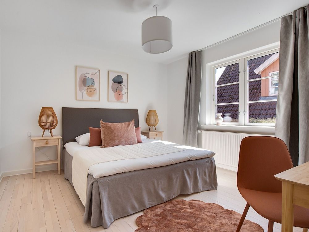 Charm 1 - Chic 2-bdr Apt With Shared Garden 2