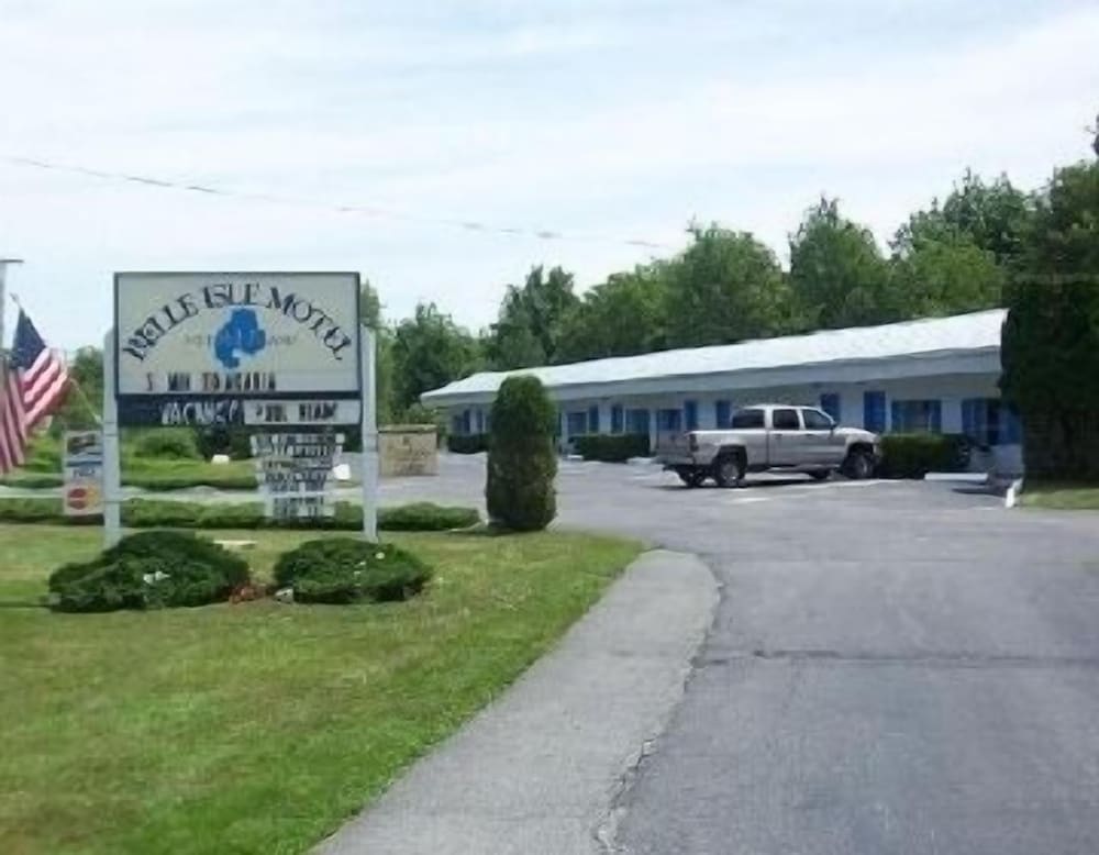 Belle Isle Motel 1