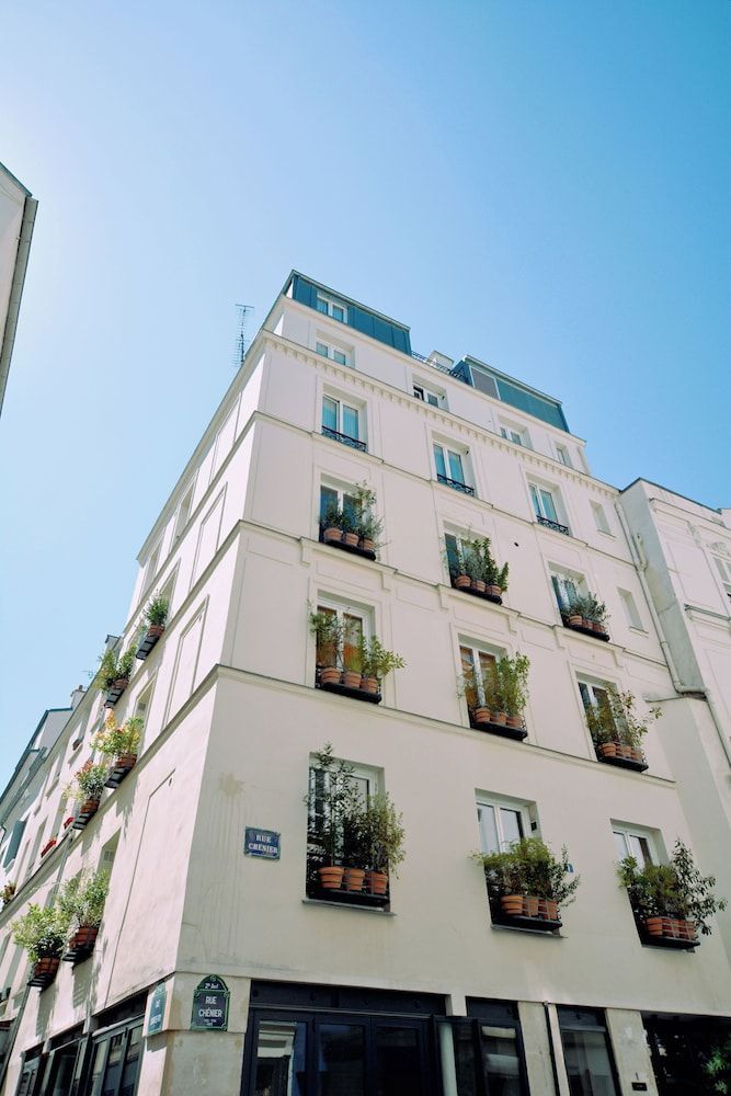 Hôtel Lucien 1