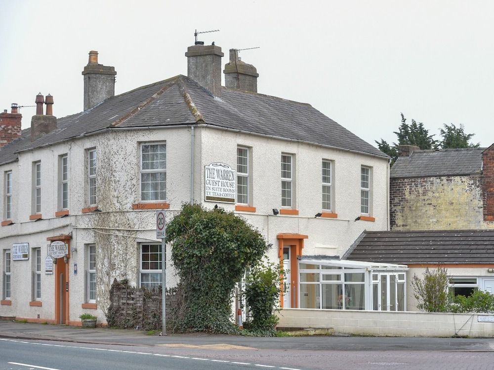 The Warren Guest House 1