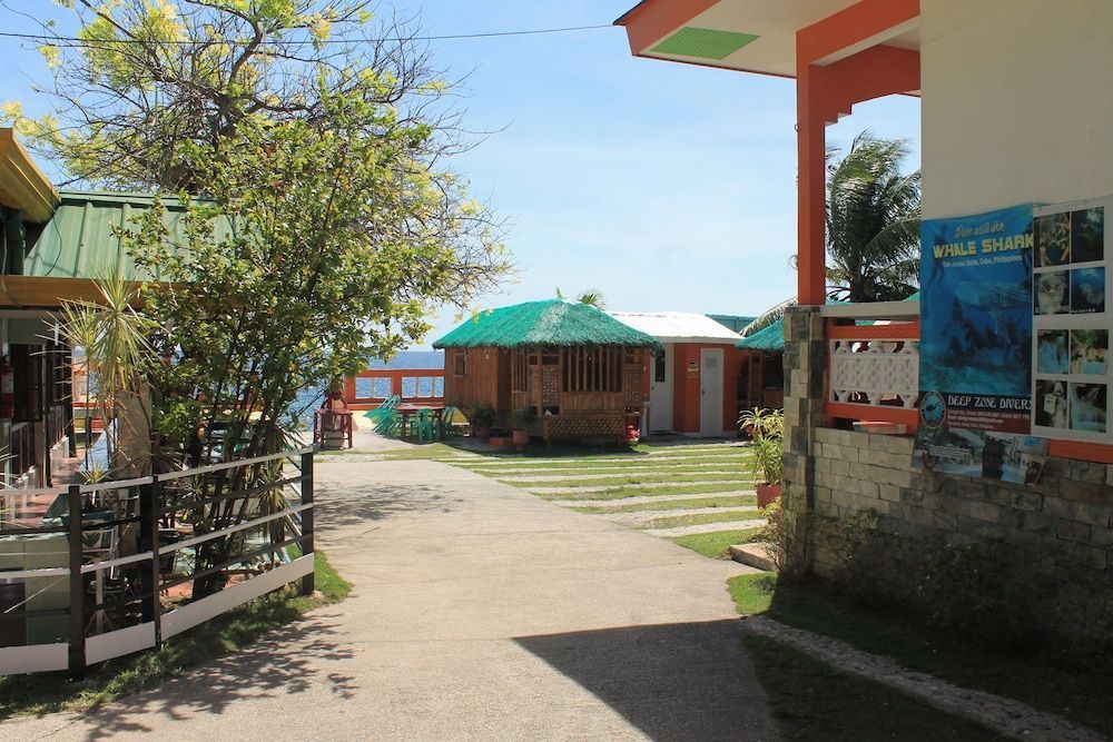 Maxvir Beach Resort 2