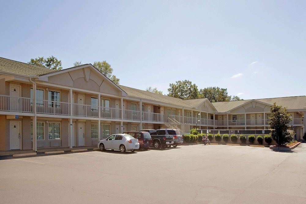 Americas Best Value Inn Tuscaloosa 1