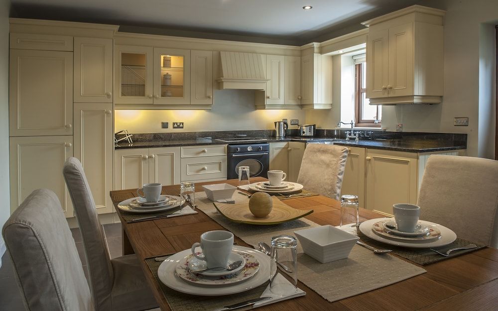 New Forest Estate Lodges 1