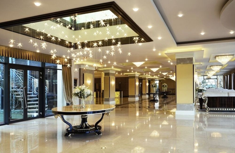 Ambassadori Tbilisi Hotel 2